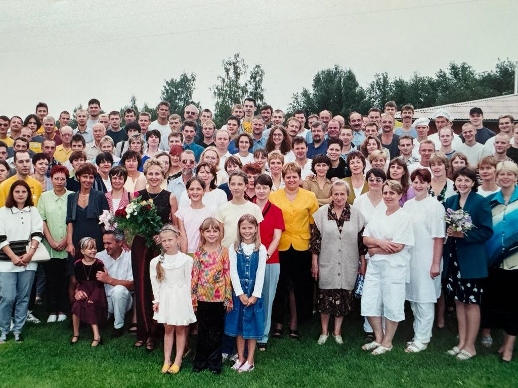 Foto moments no maiznīcas 10 gadu jubilejas 2001. gada jūnijā
